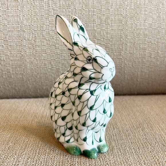 Vintage Hand-painted Green Fishnet Bunny Figurine